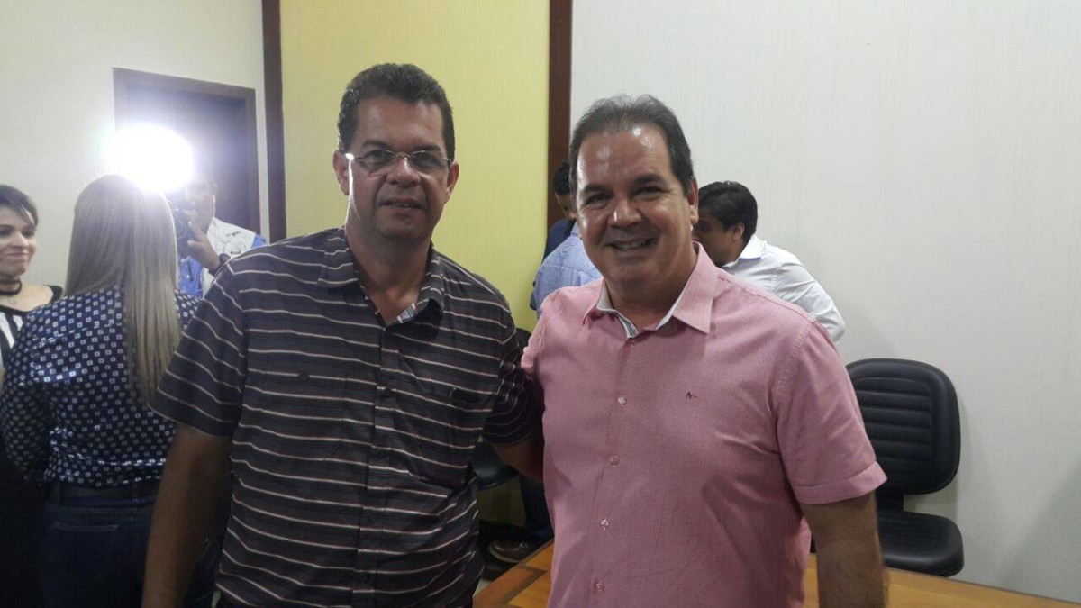 Prefeito Kiefer se reúne com o governador Tião Viana