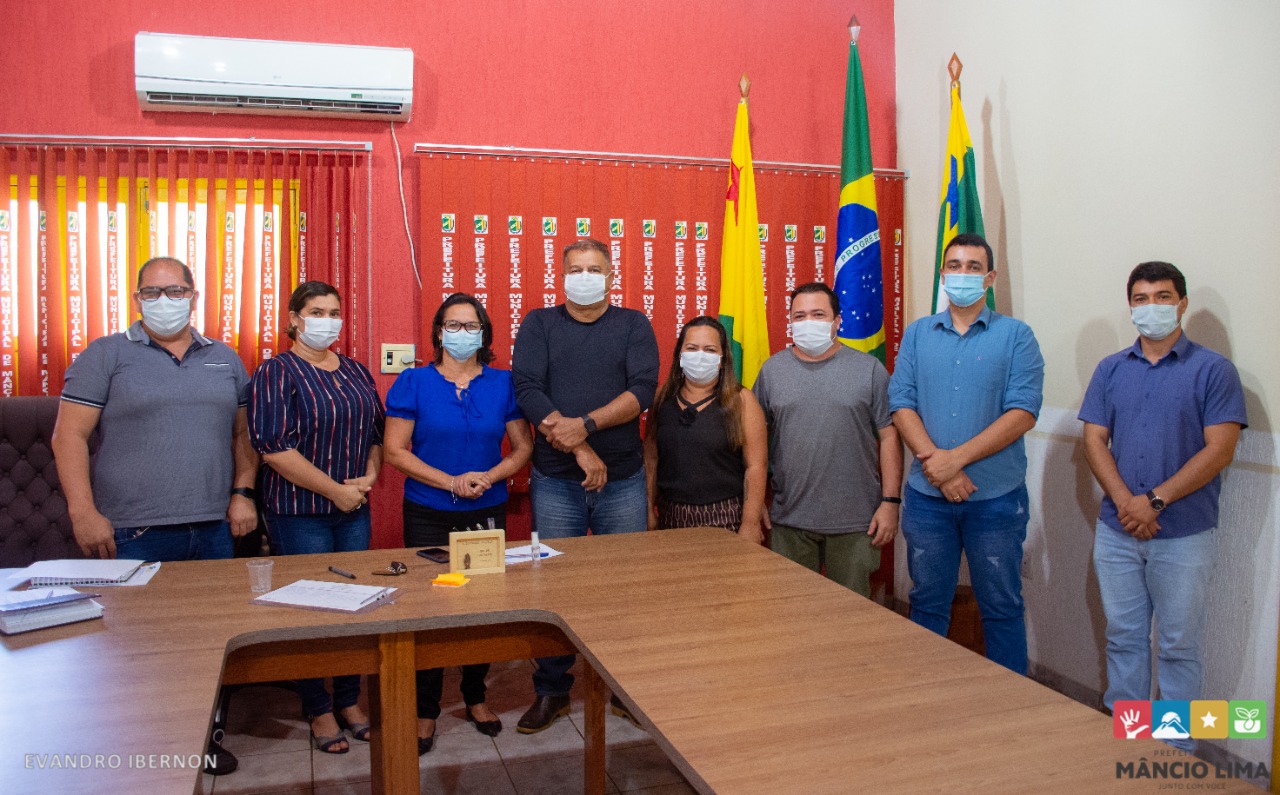 Prefeitura de Mâncio Lima vai dar R$ 400 de abono para professores