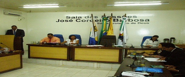 Temendo repercussão negativa, vereadores de Rio Branco não irão aumentar seus salários e do prefeito Marcus